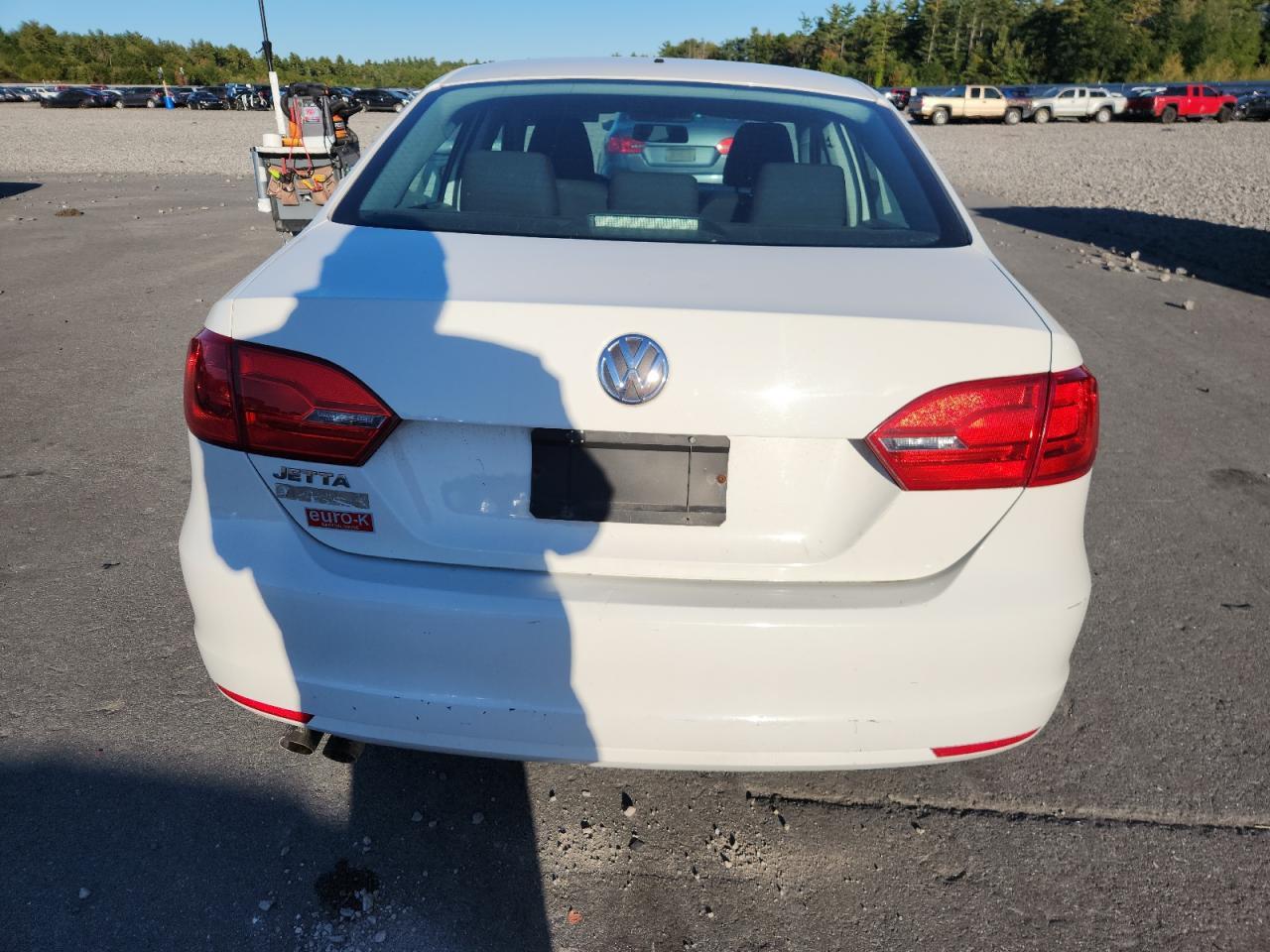 2013 Volkswagen Jetta Base - Фото 6