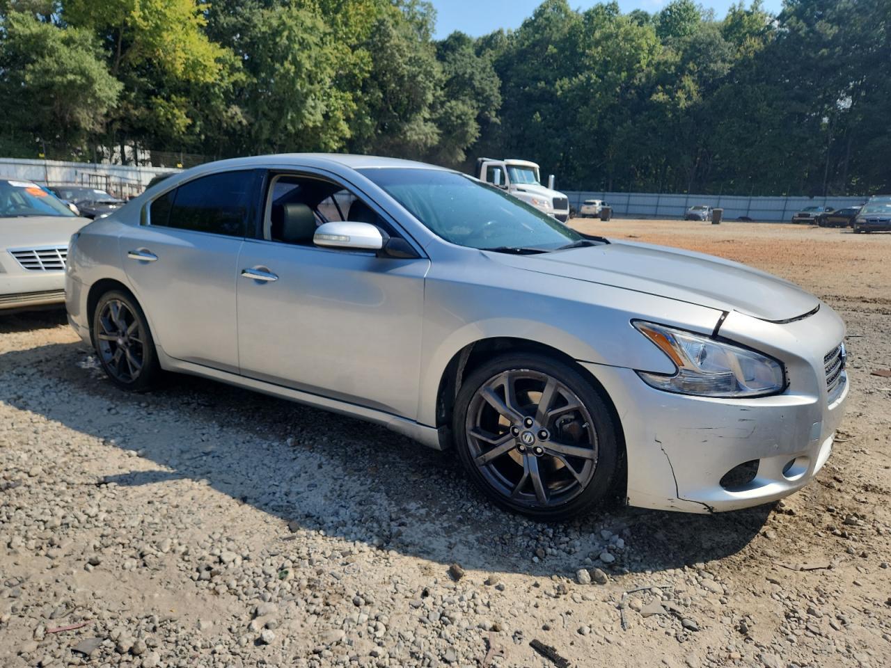 2014 Nissan Maxima S - Image 4