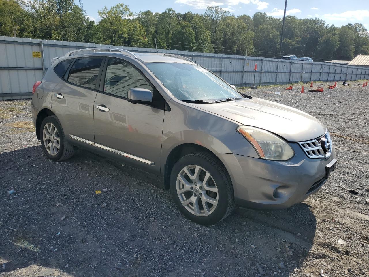 2013 Nissan Rogue S - Фото 4