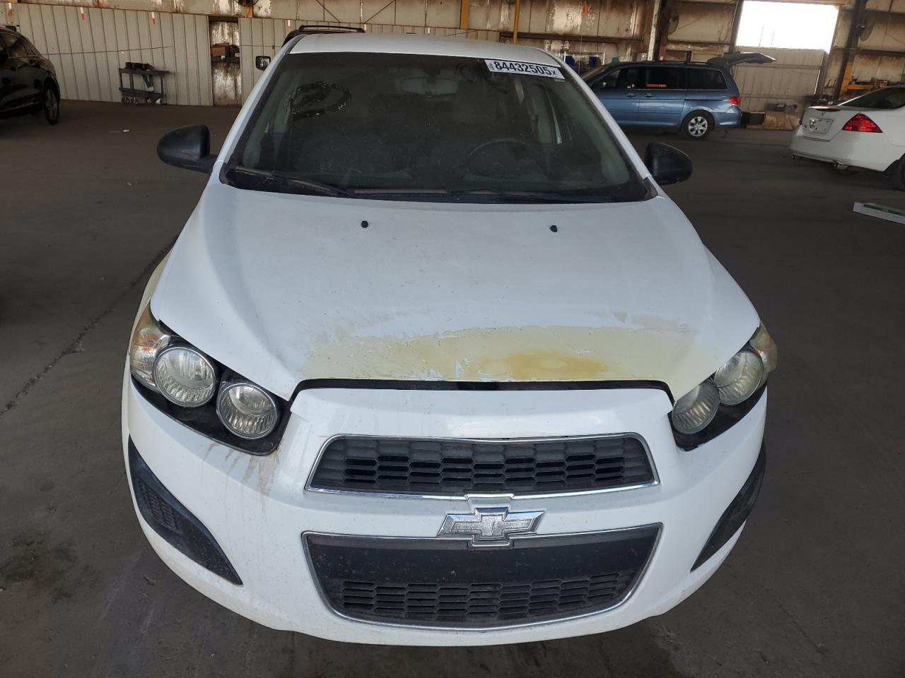 2015 Chevrolet Sonic Ls - Image 5