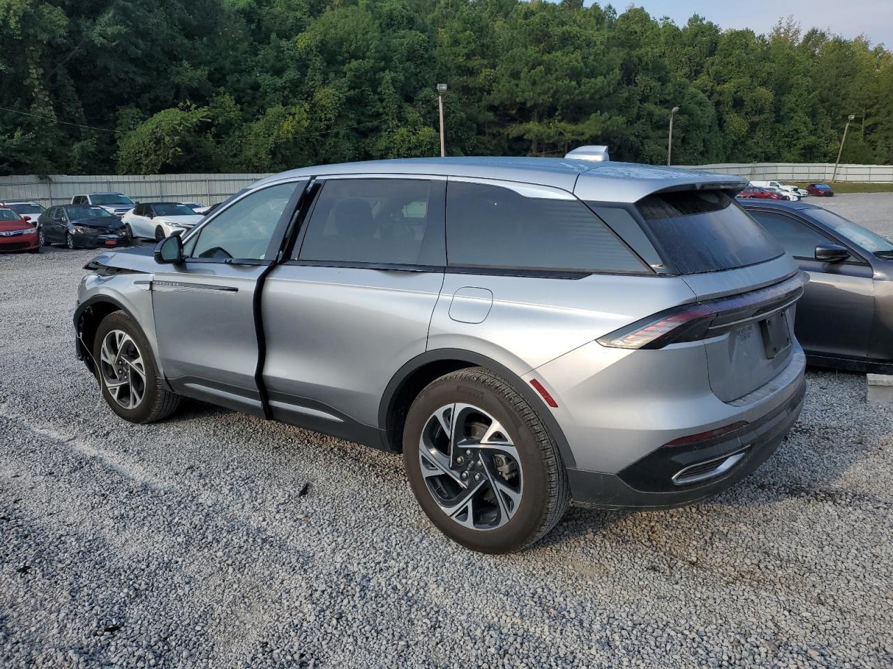 2025 Lincoln Nautilus Premiere - Image 2