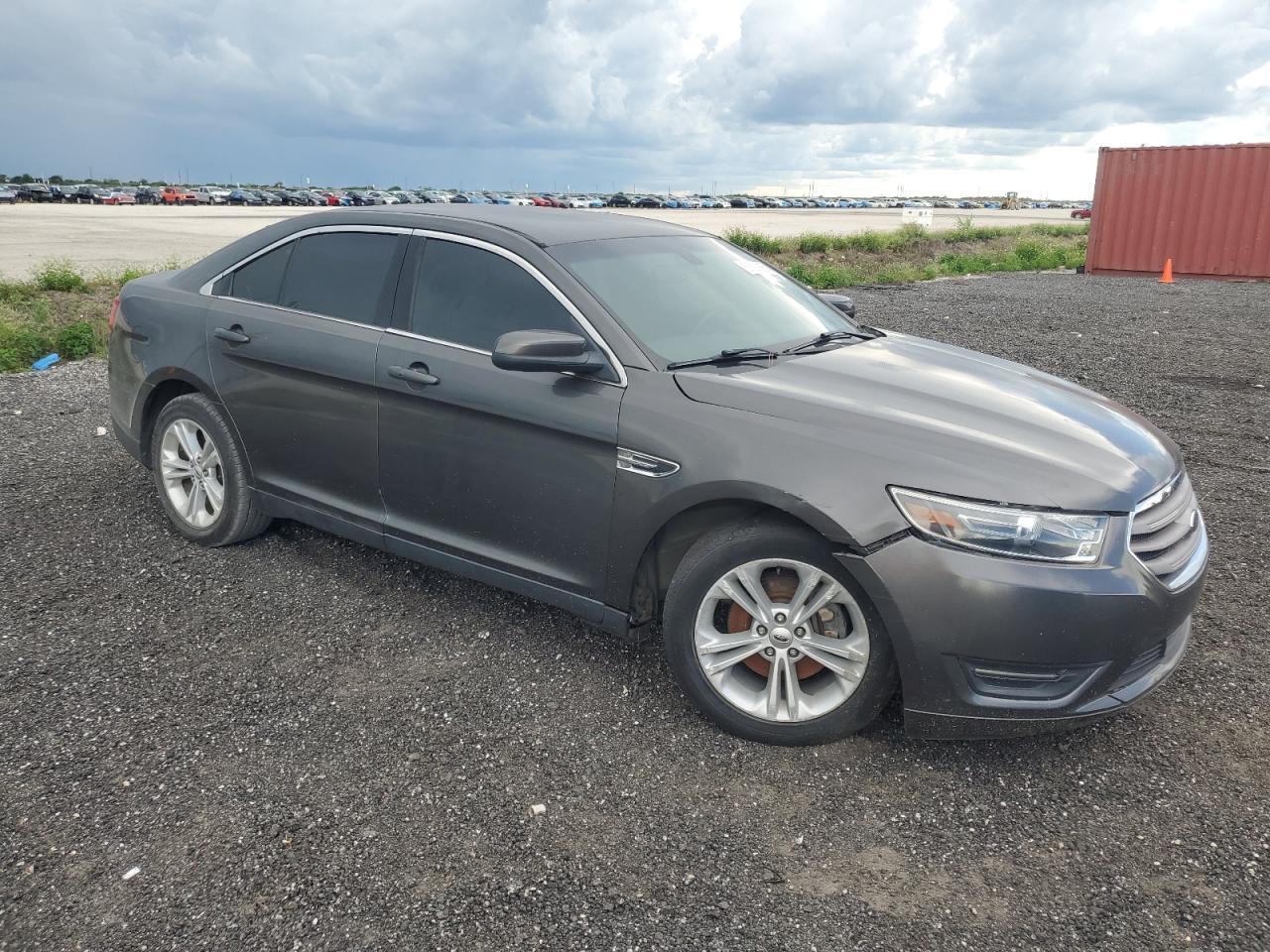 2016 Ford Taurus Sel - Фото 4
