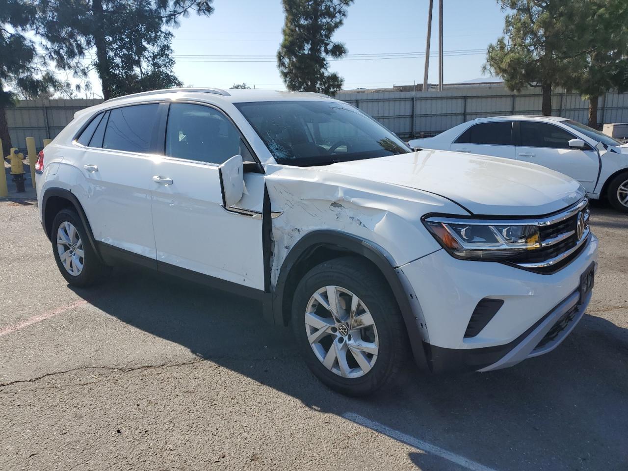 2020 Volkswagen Atlas Cross Sport S - Фото 4