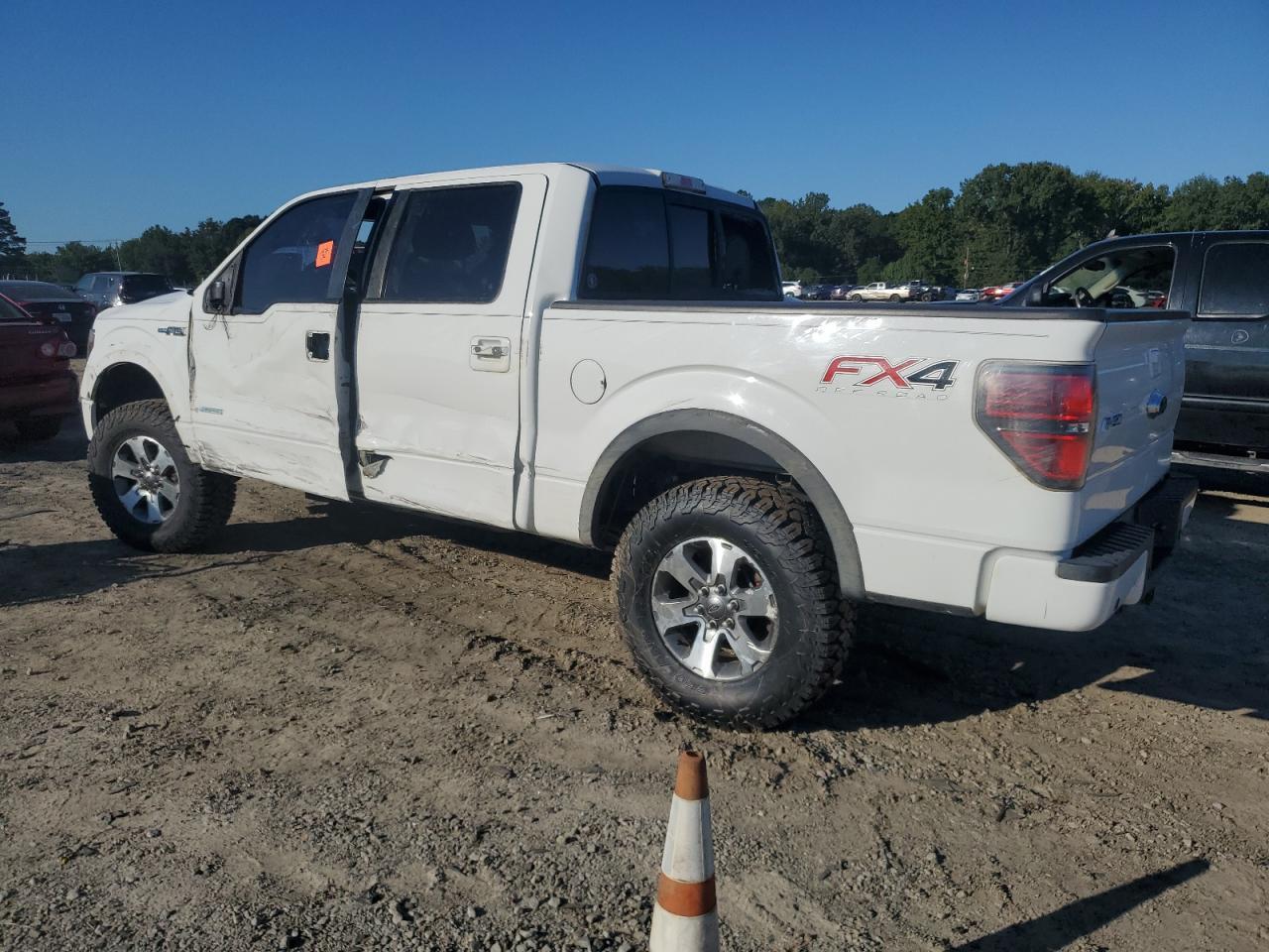 2013 Ford F150 Supercrew - Image 2