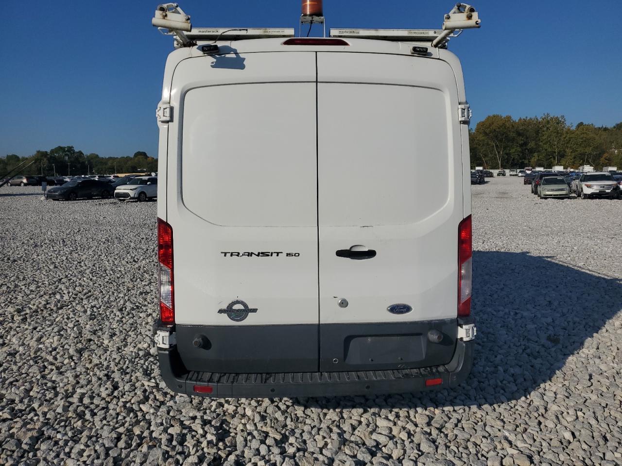 2015 Ford Transit T-150 - Фото 6