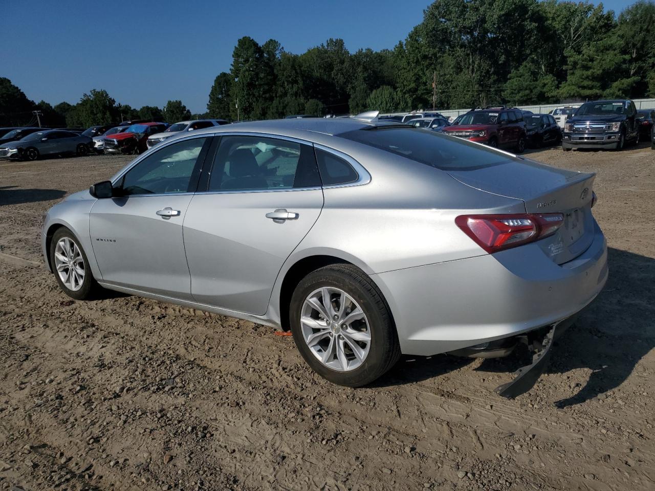 2022 Chevrolet Malibu Lt - Image 2