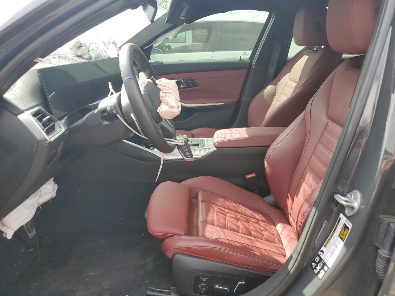 2024 BMW 330Xi - Фото 7