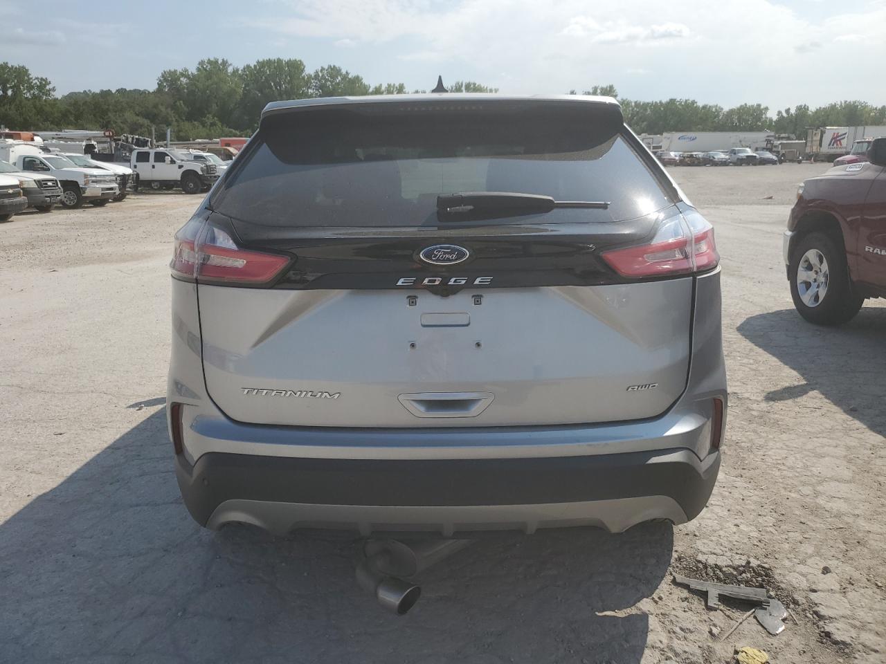 2021 Ford Edge Titanium - Фото 6