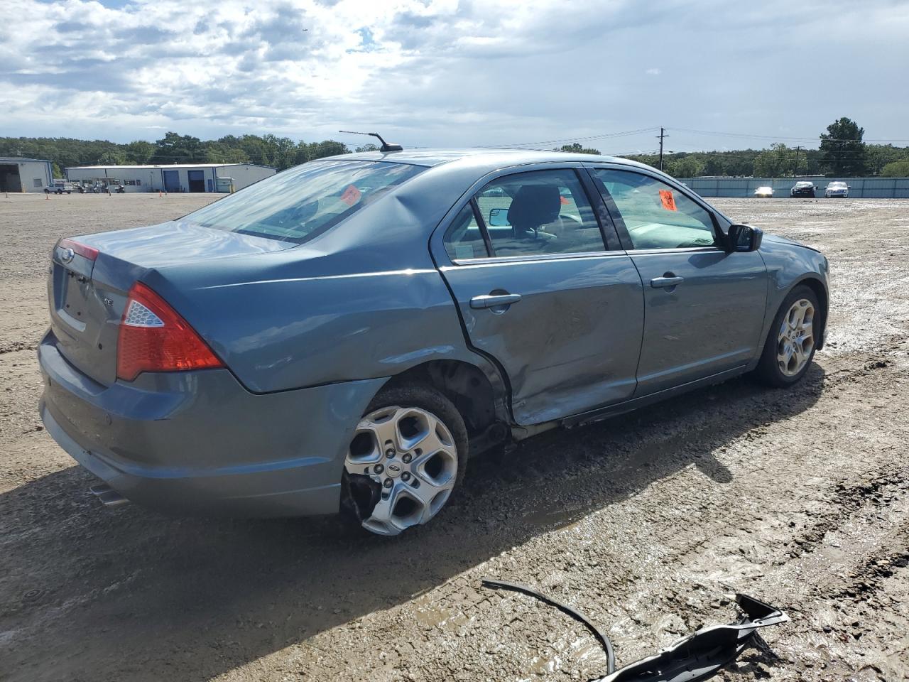 2011 Ford Fusion Se - Фото 3