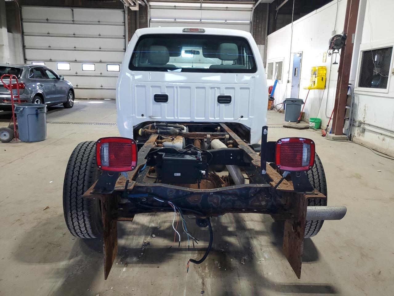 2013 Ford F350 Super Duty - Image 6