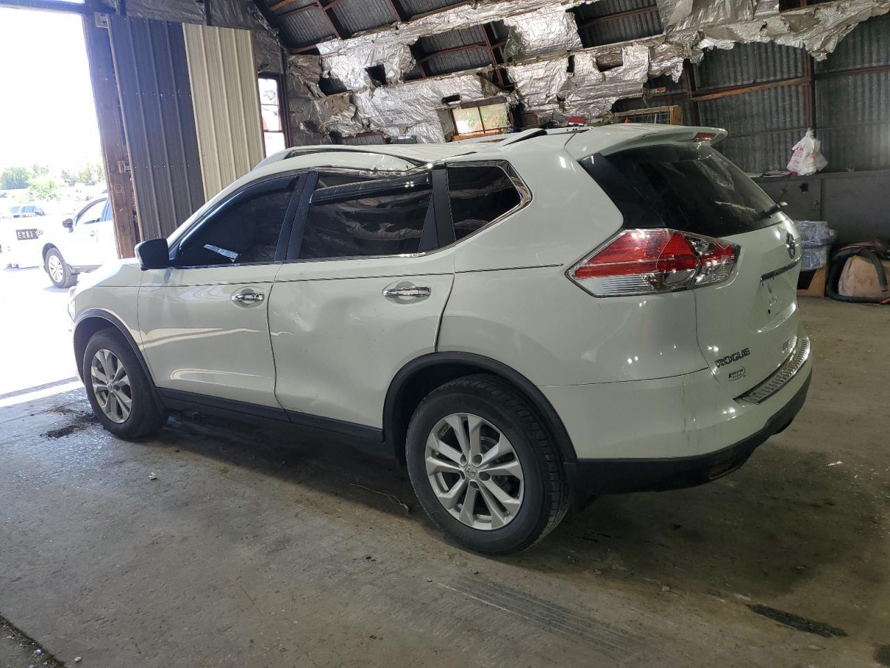 2015 Nissan Rogue S - Фото 2