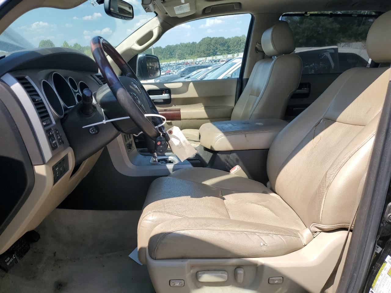 2011 Toyota Sequoia Platinum - Image 7