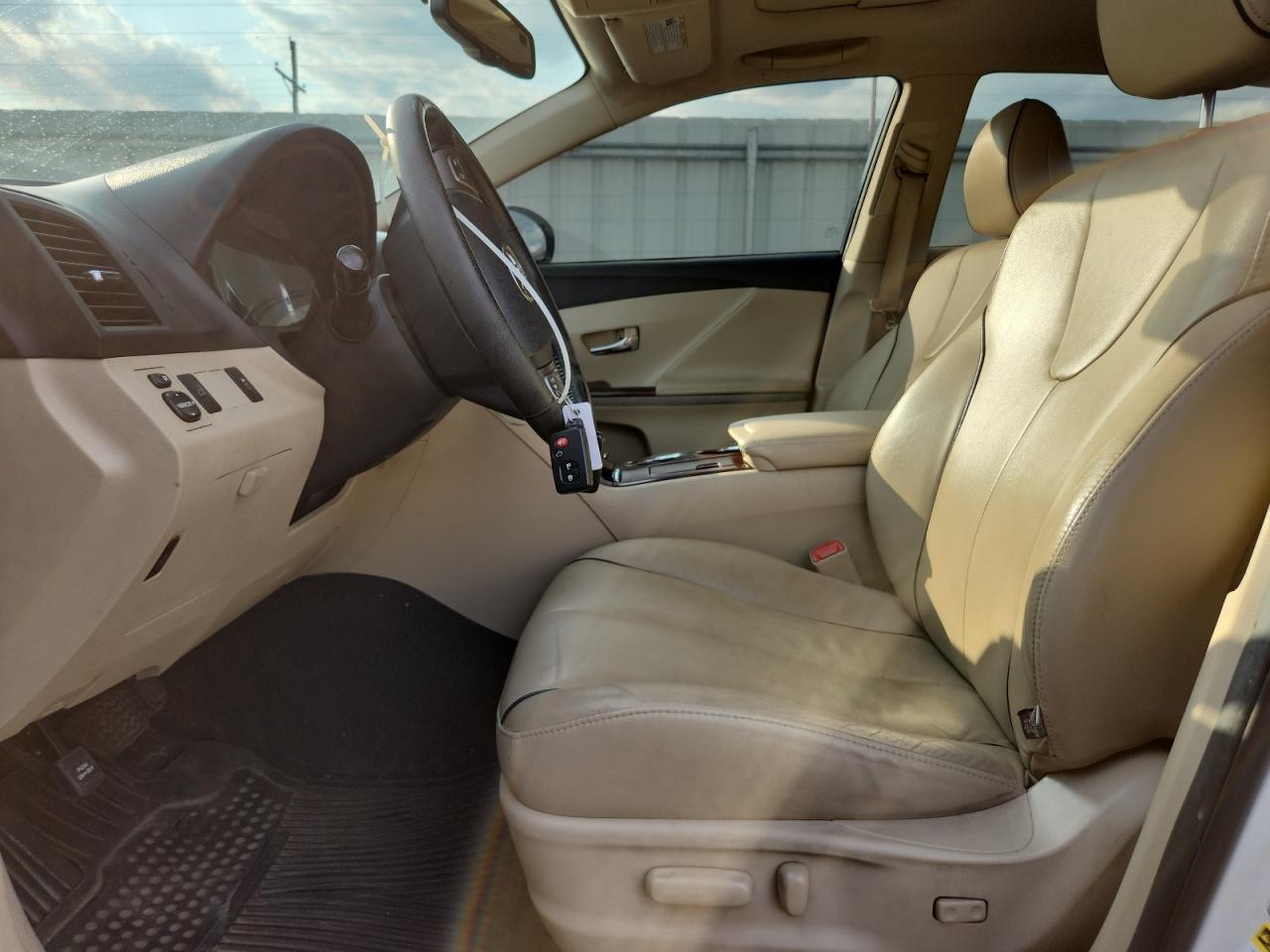 2012 Toyota Venza Le - Фото 7