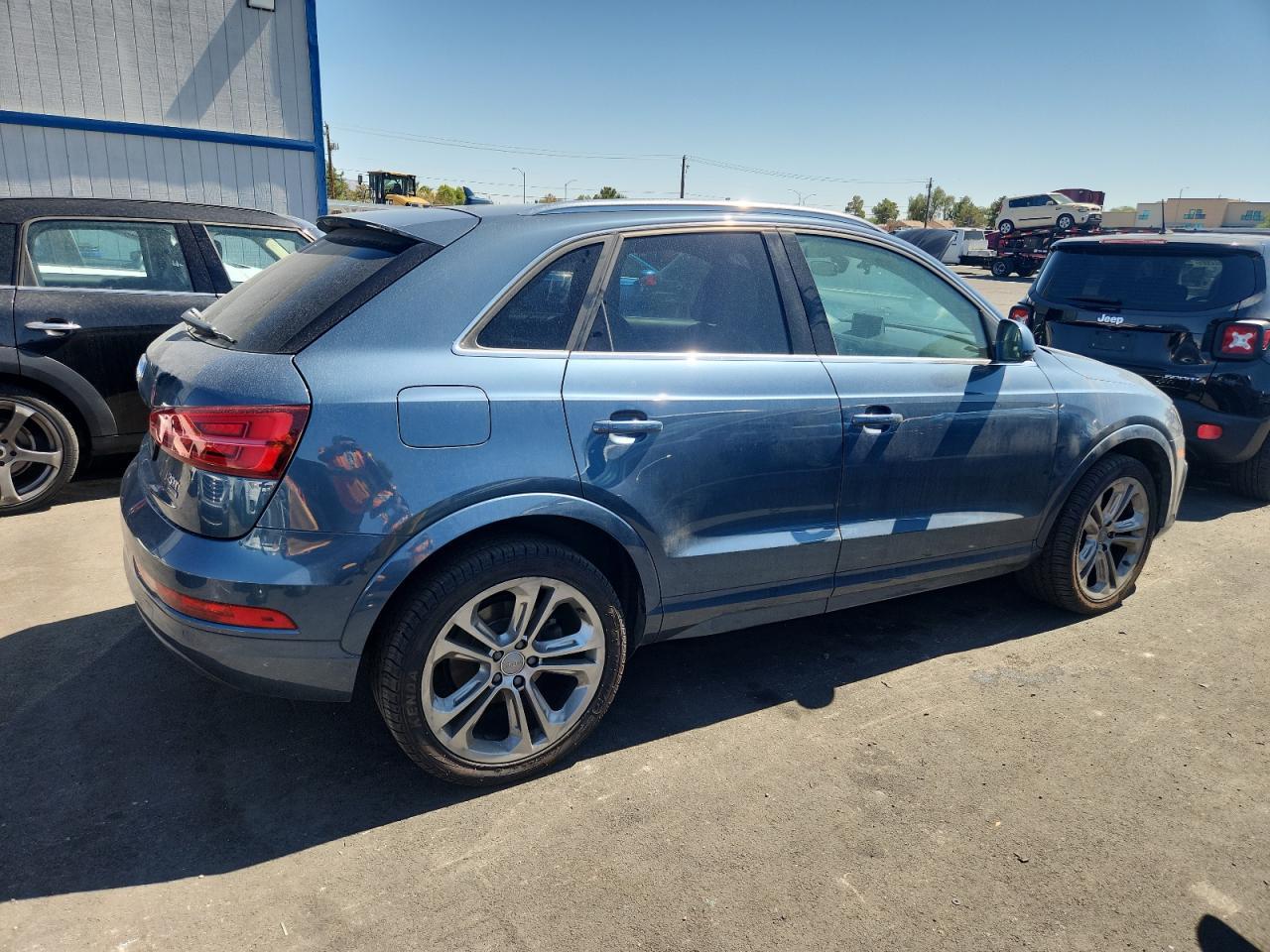 2016 Audi Q3 Premium Plus - Image 3