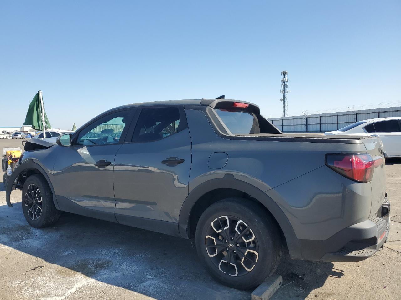 2022 Hyundai Santa Cruz Sel - Image 2