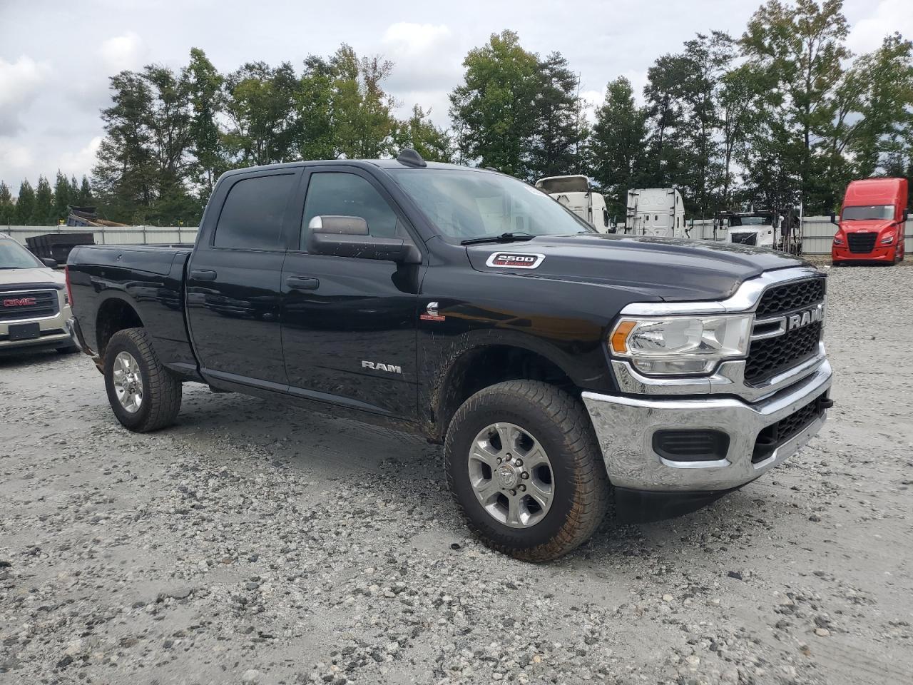 2021 Ram 2500 Tradesman - Фото 4