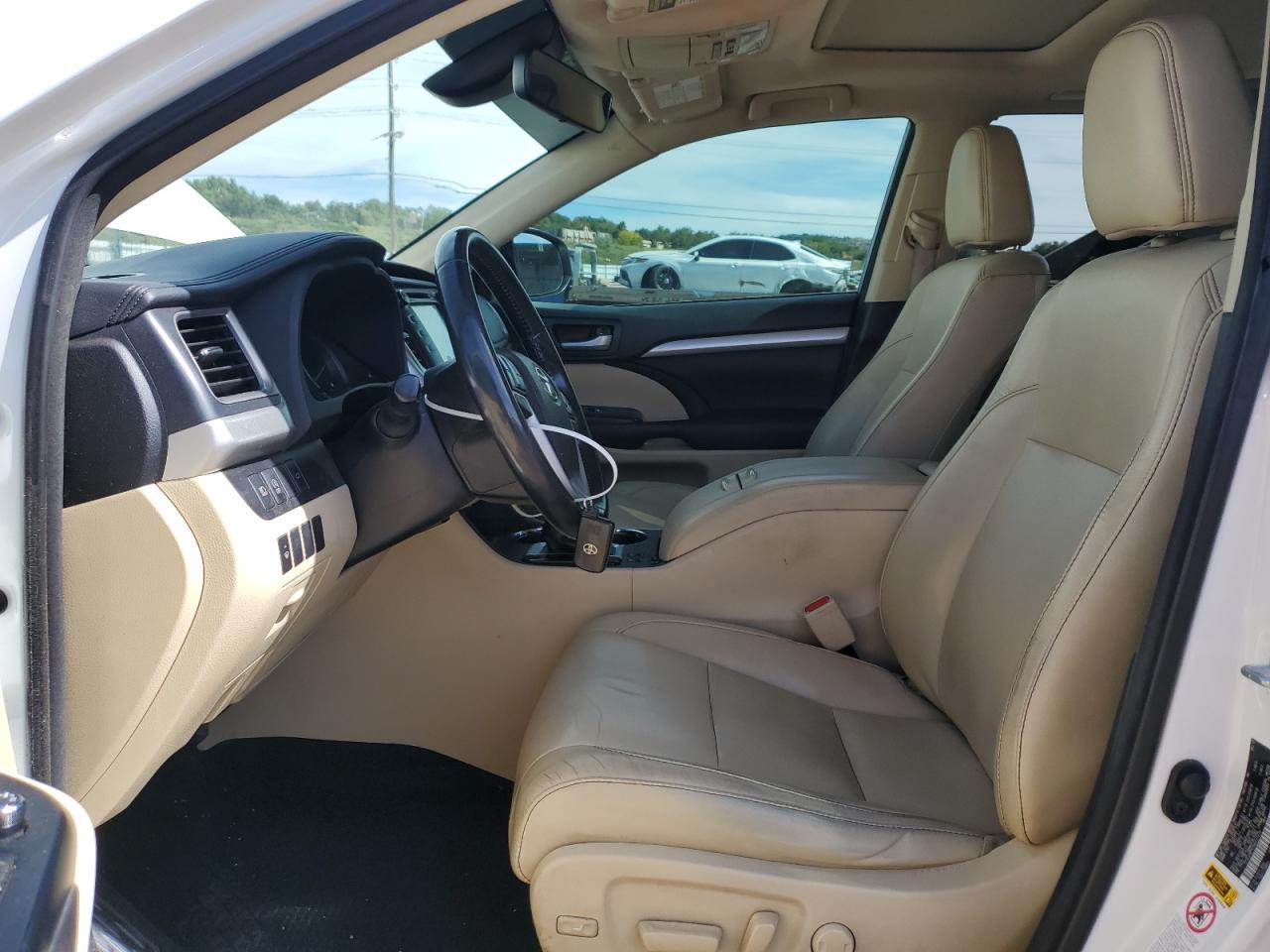 2017 Toyota Highlander Se - Фото 7