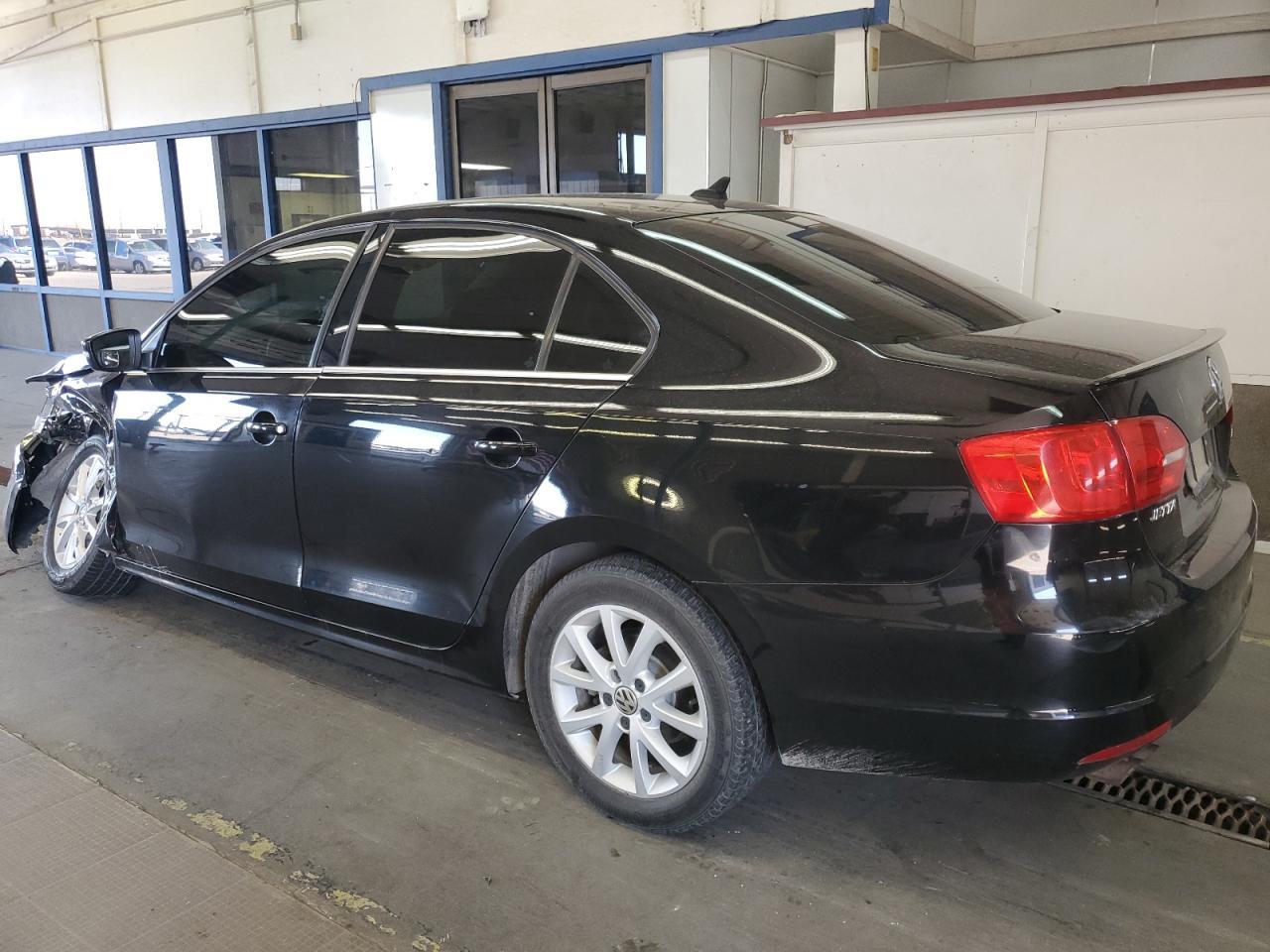 2013 Volkswagen Jetta Se - Фото 2