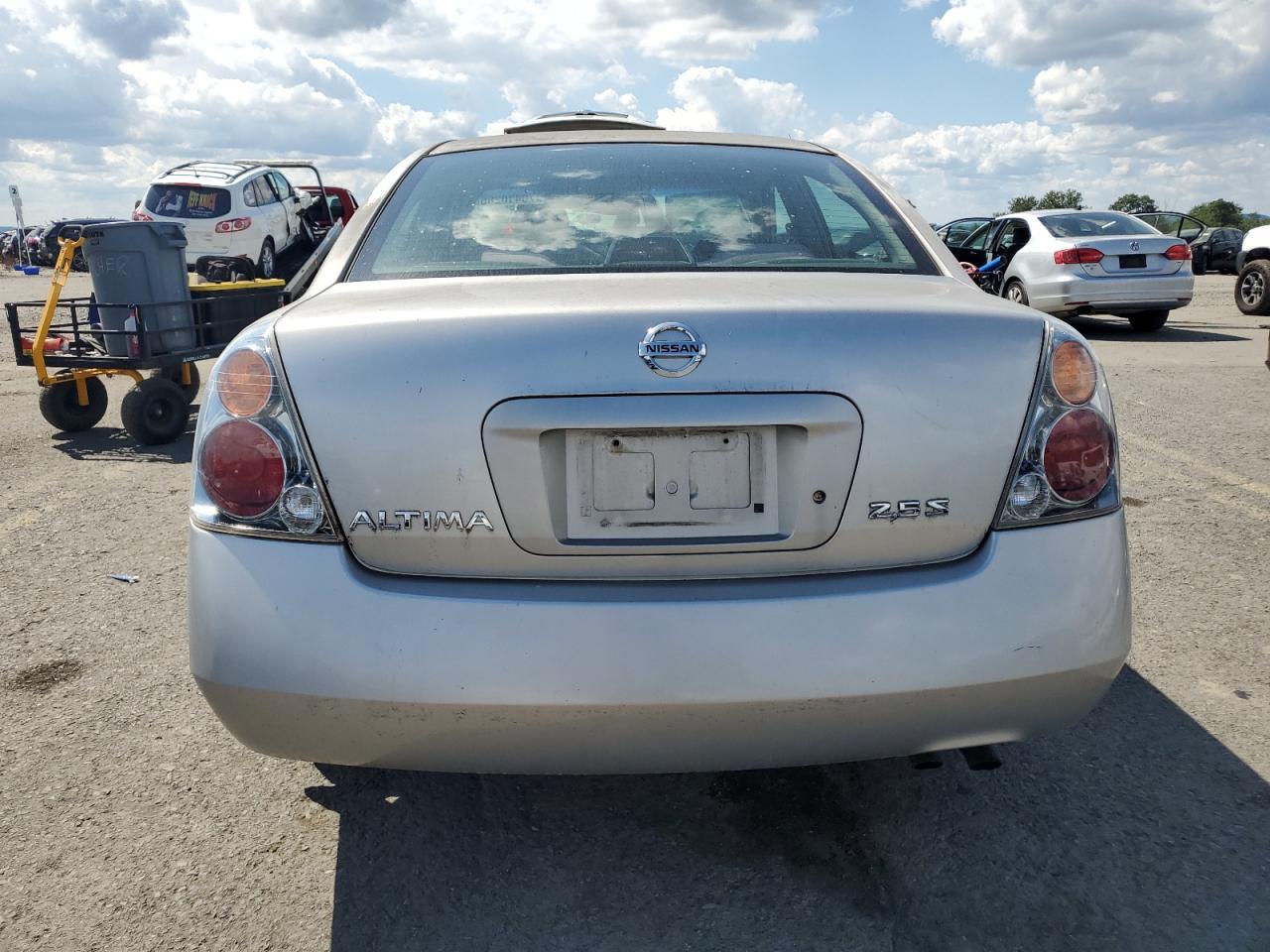 2004 Nissan Altima - Фото 6