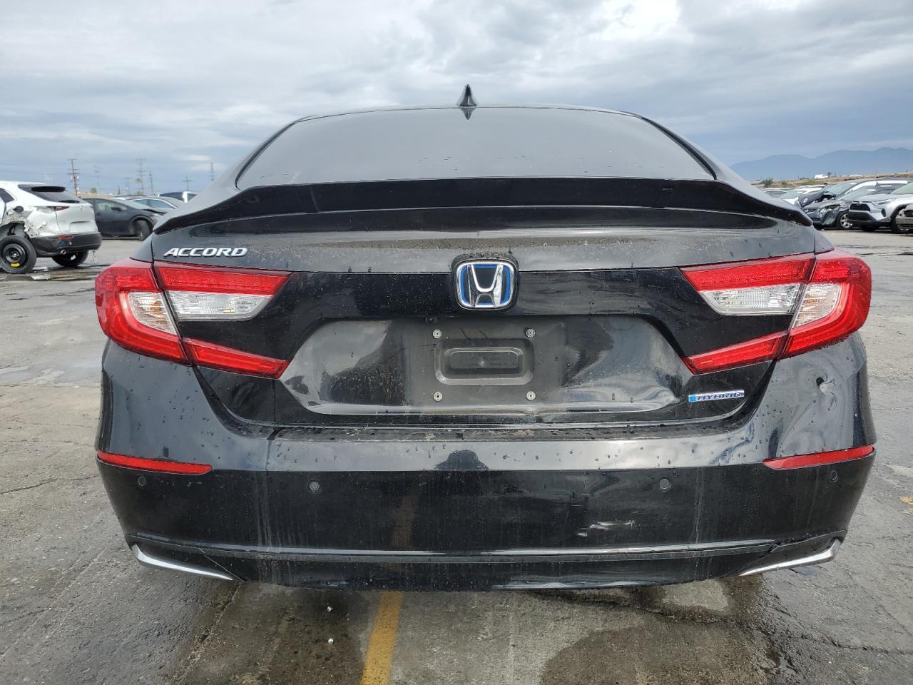 2022 Honda Accord Hybrid Exl - Image 6