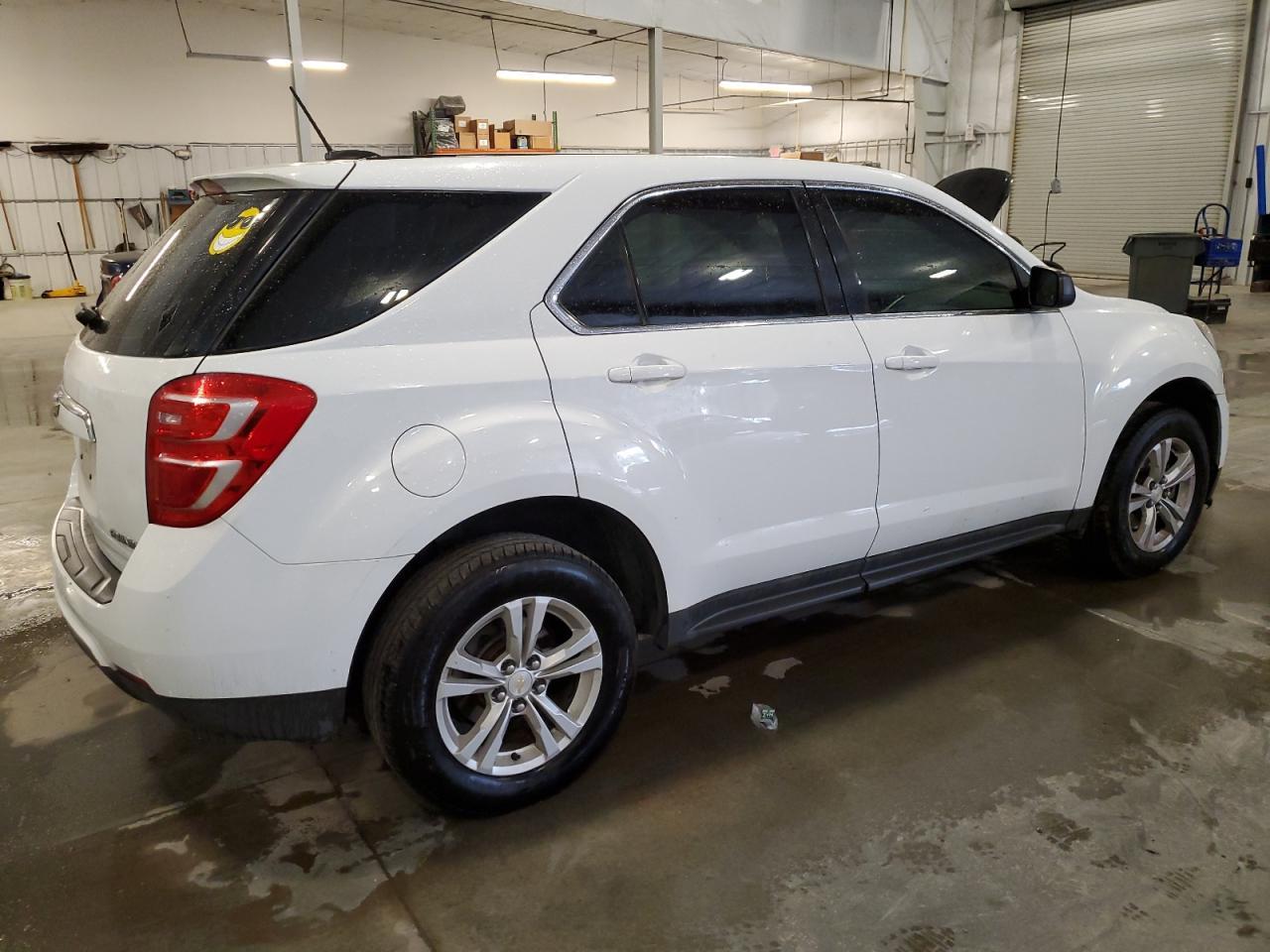 2016 Chevrolet Equinox Ls - Фото 3