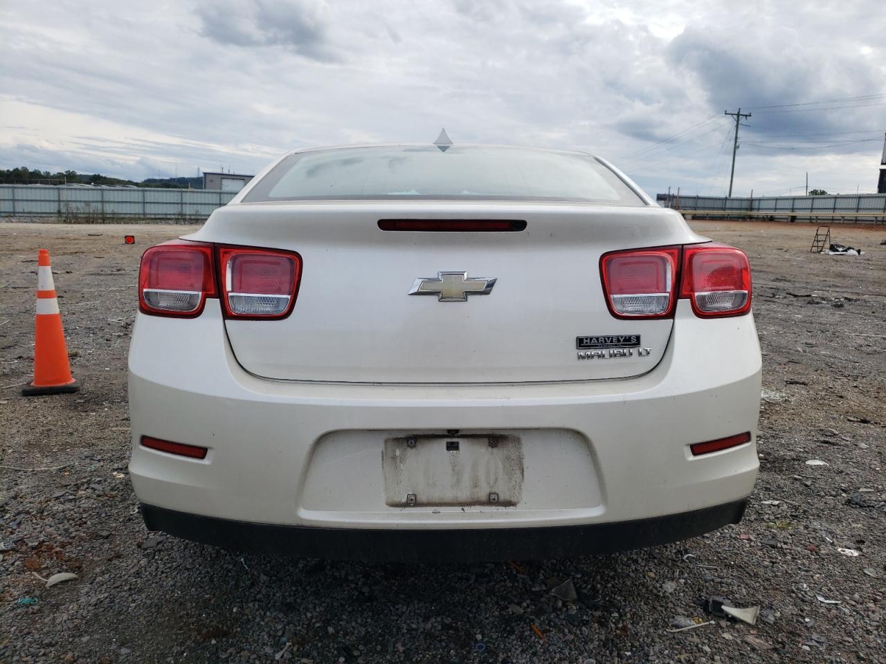 2014 Chevrolet Malibu 1Lt - Image 6