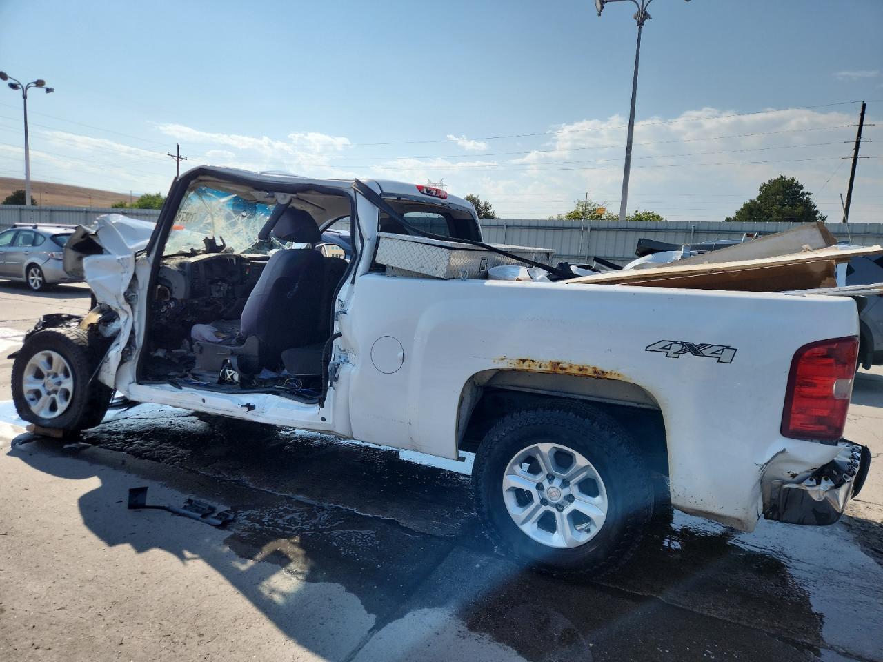 2012 Chevrolet Silverado K1500 - Фото 2