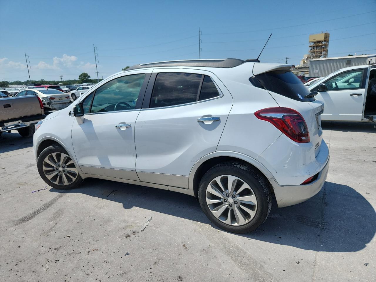 2017 Buick Encore Preferred - Фото 2