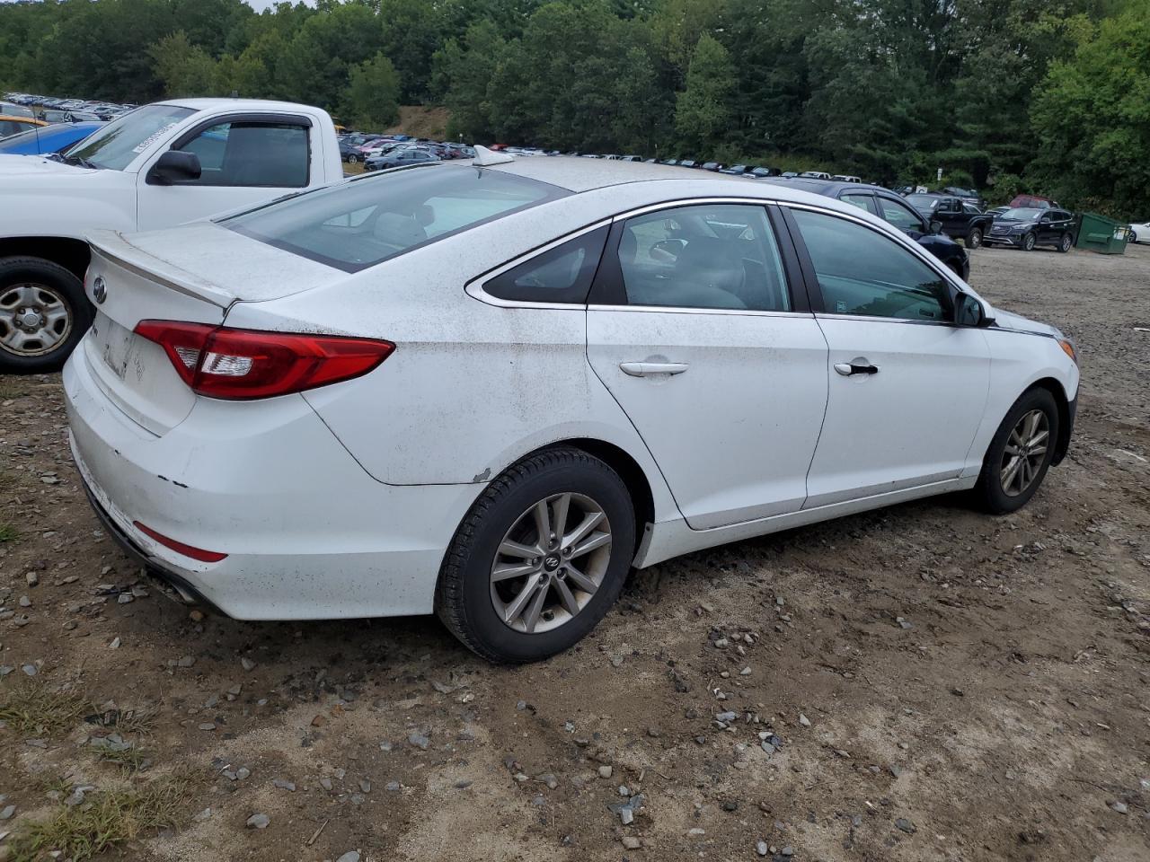 2017 Hyundai Sonata Se - Image 3