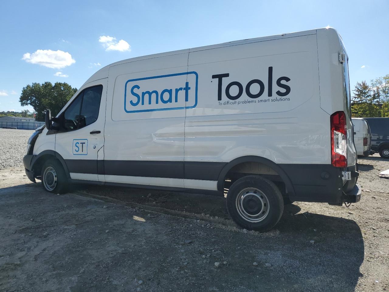 2015 Ford Transit T-250 - Image 2