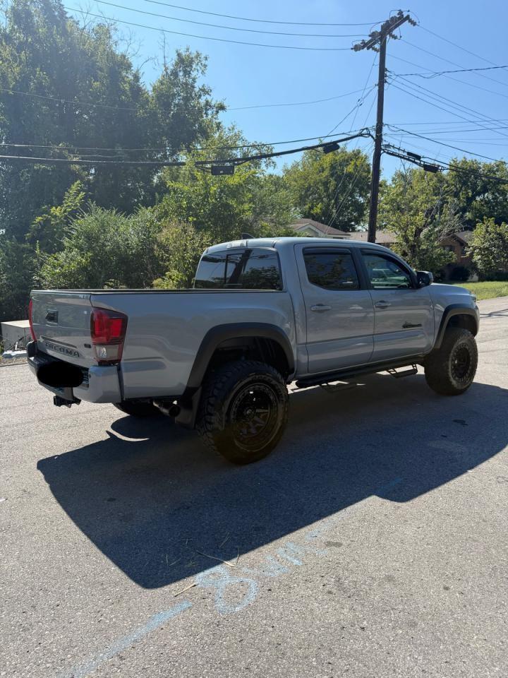 2019 Toyota Tacoma Double Cab - Фото 4