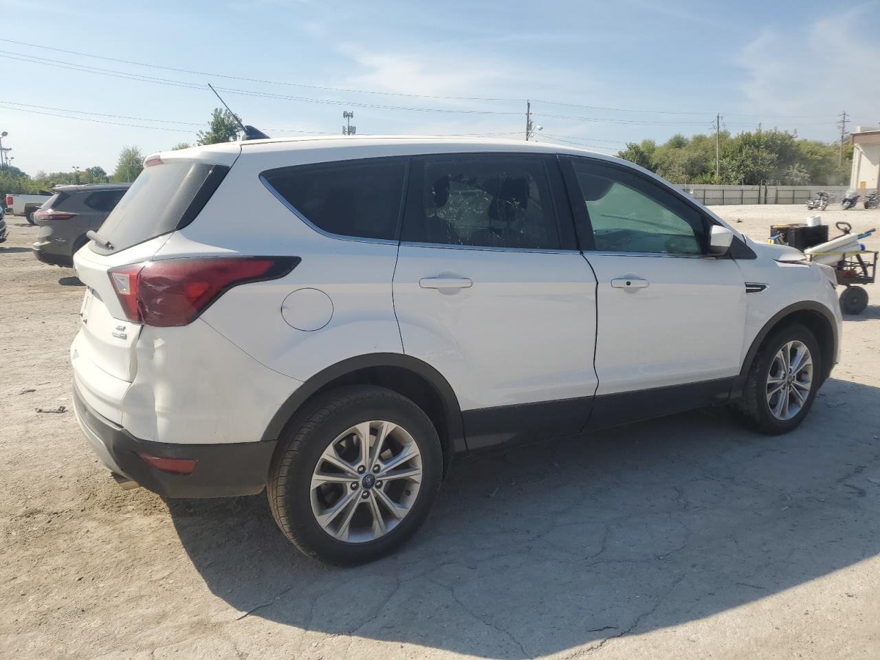 2019 Ford Escape Se - Image 3
