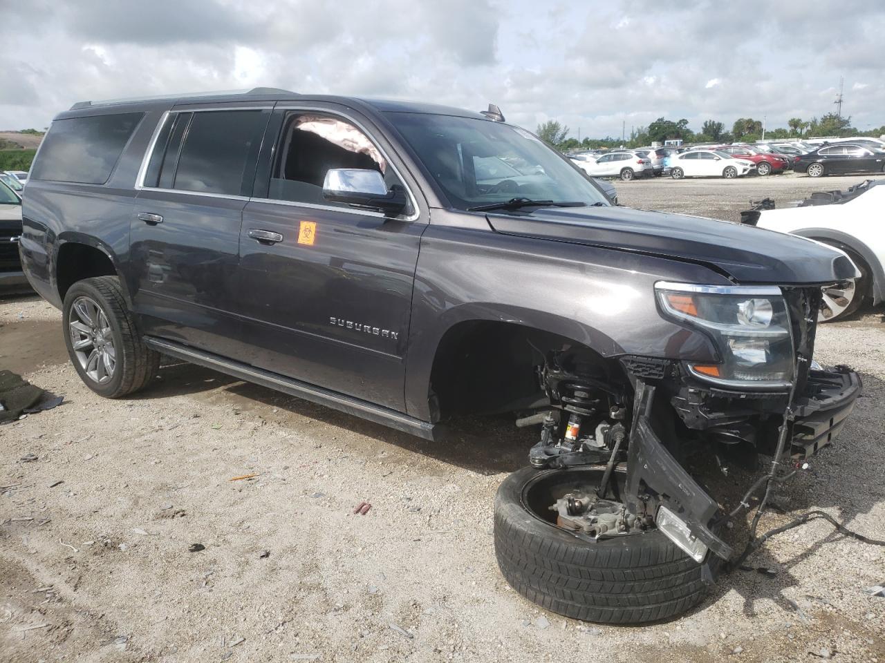 2017 Chevrolet Suburban C1500 Premier - Фото 4