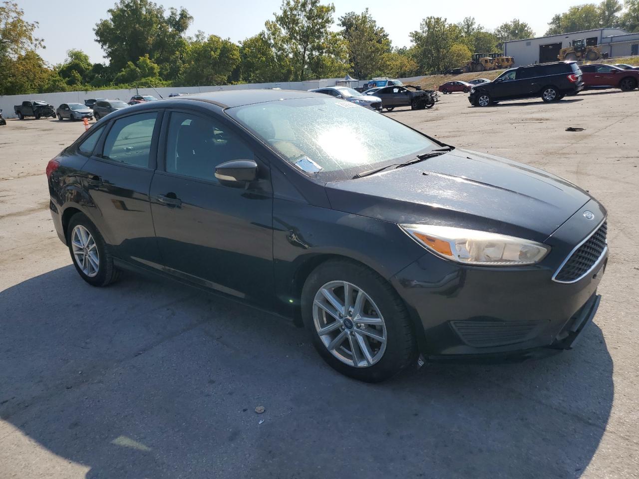 2017 Ford Focus Se - Фото 4