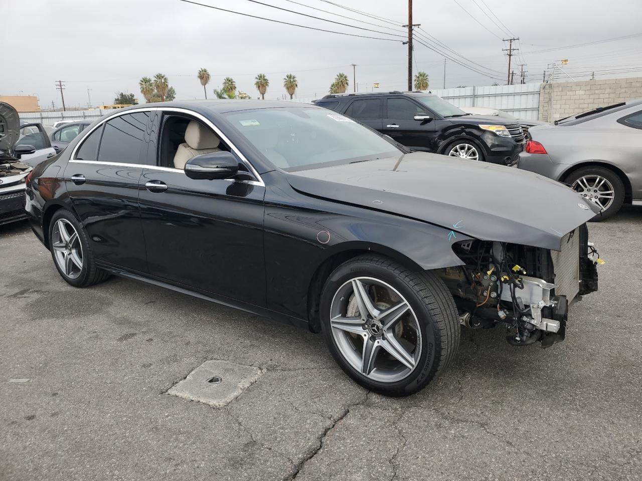 2020 Mercedes-Benz E 350 - Фото 4