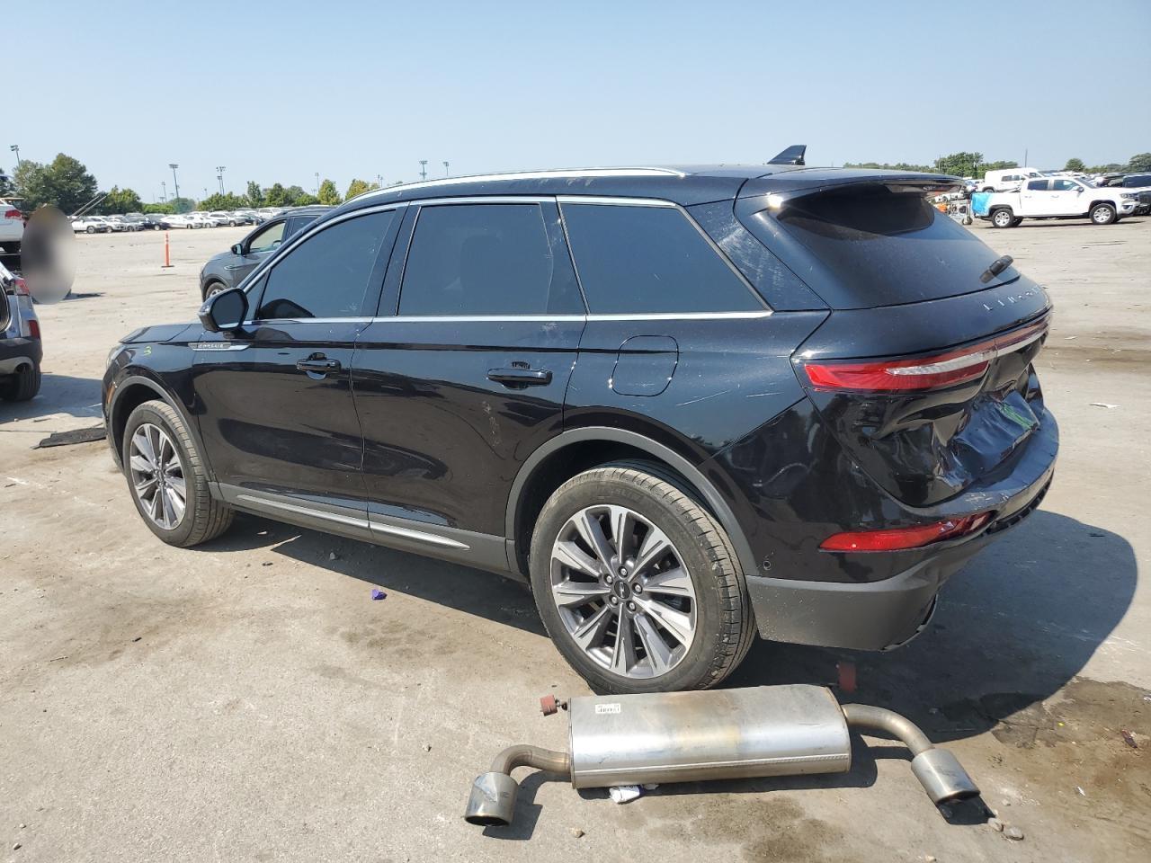 2021 Lincoln Corsair Reserve - Фото 2