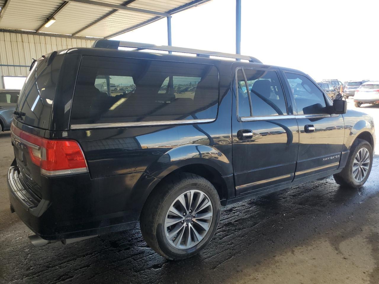 2017 Lincoln Navigator L Select - Фото 3