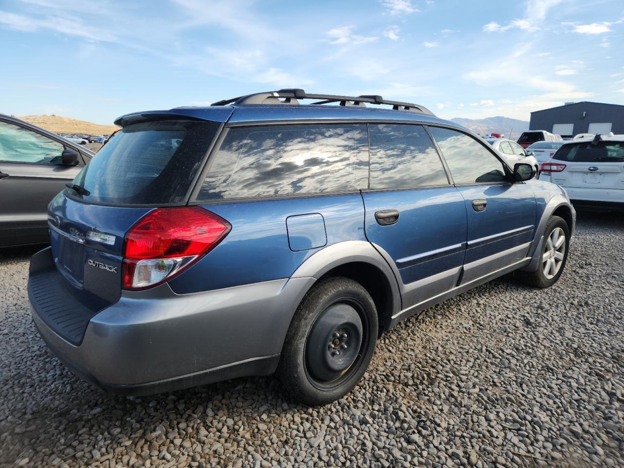 2009 Subaru Outback 2.5I - Фото 3