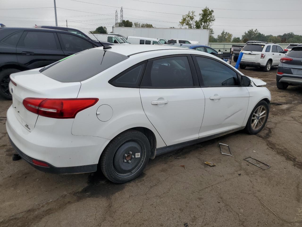 2016 Ford Focus Se - Фото 3