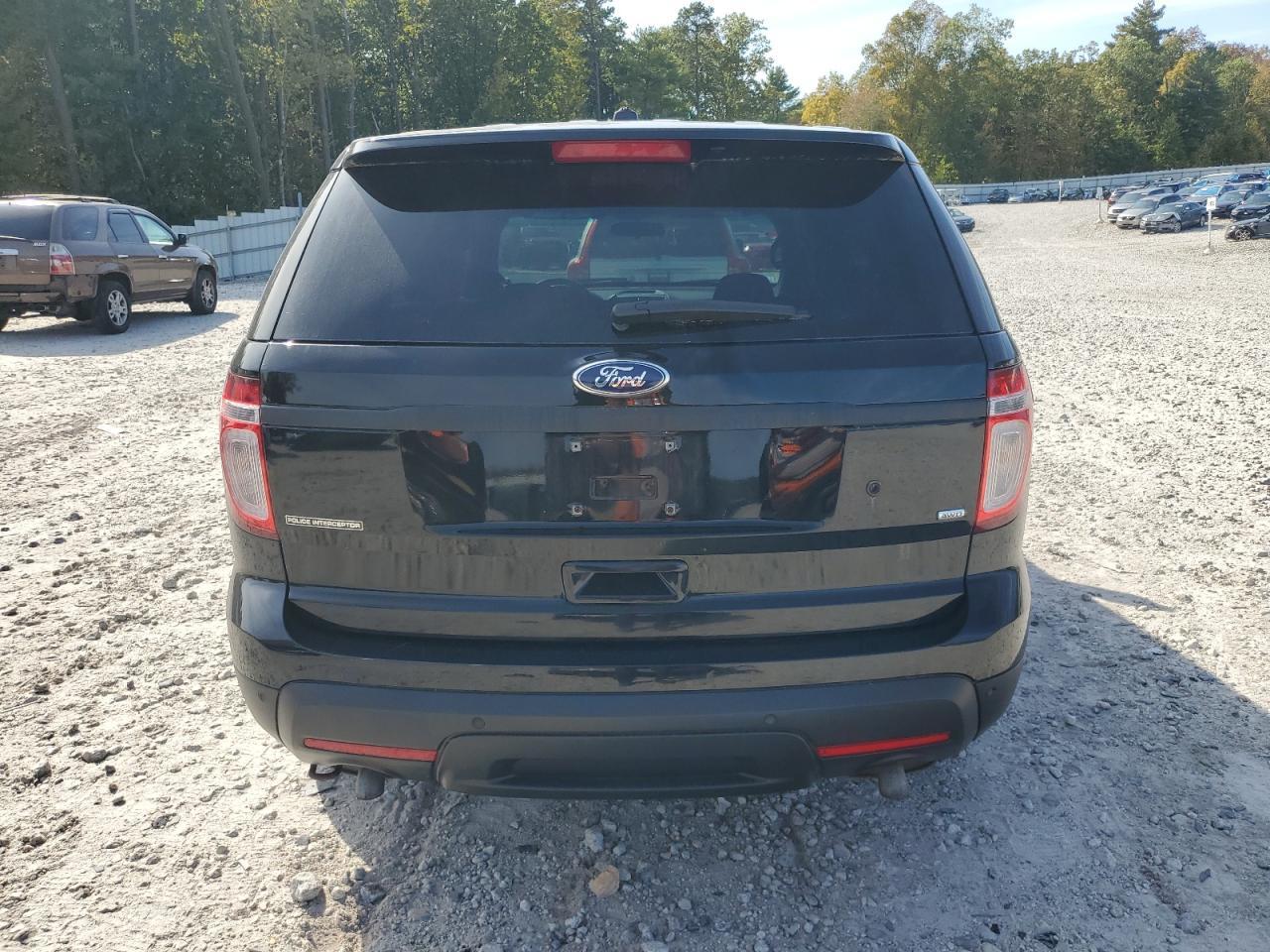 2015 Ford Explorer Police Interceptor - Image 6