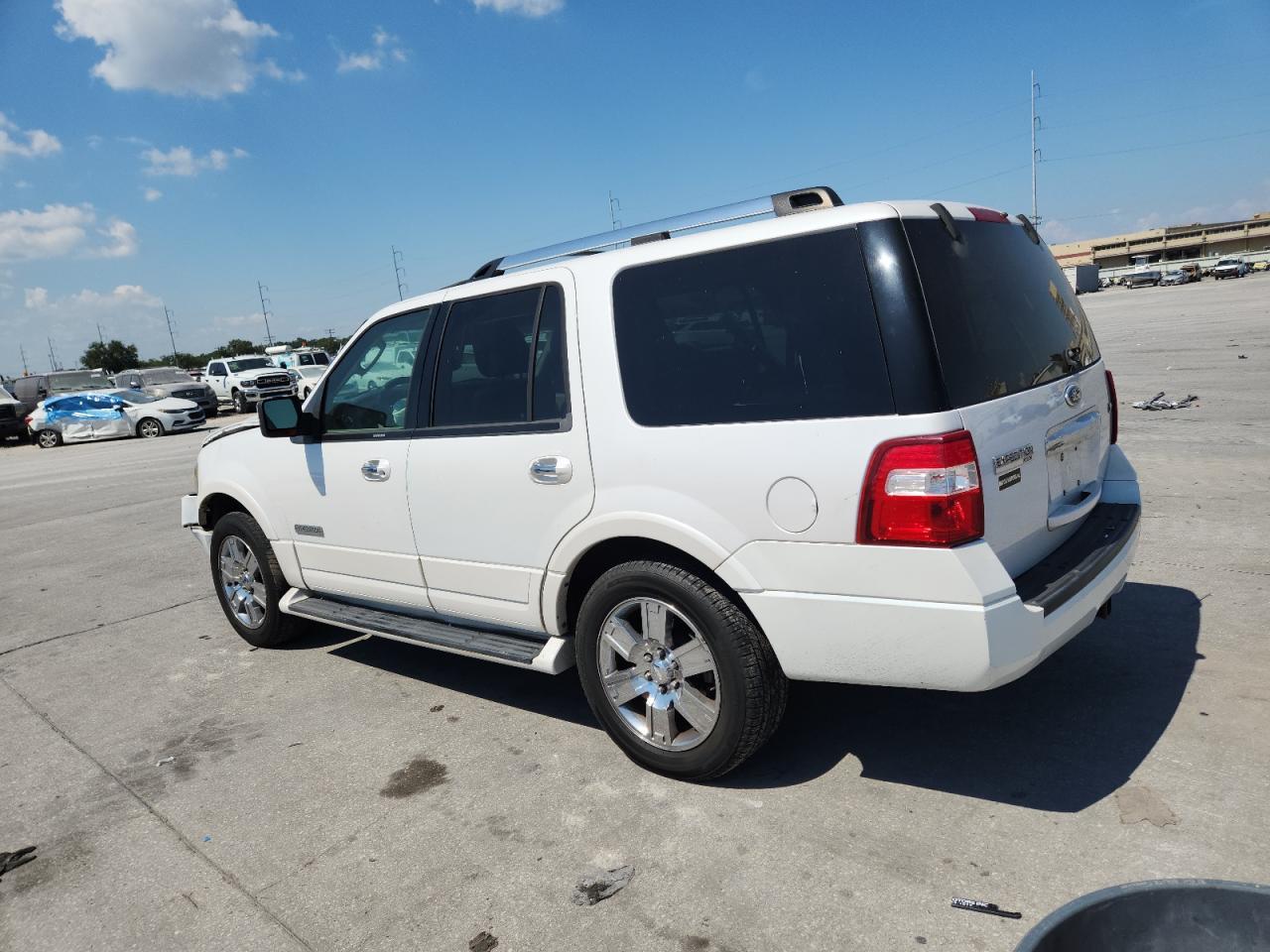 2009 Ford Expedition Limited - Image 2