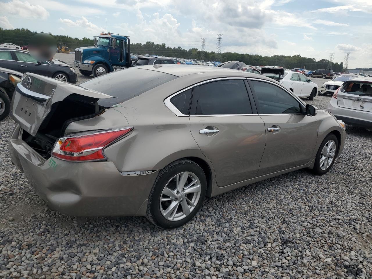 2015 Nissan Altima 2.5 - Image 3