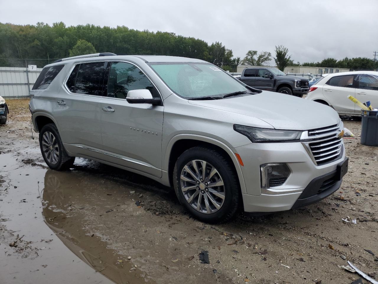 2022 Chevrolet Traverse Premier - Фото 4