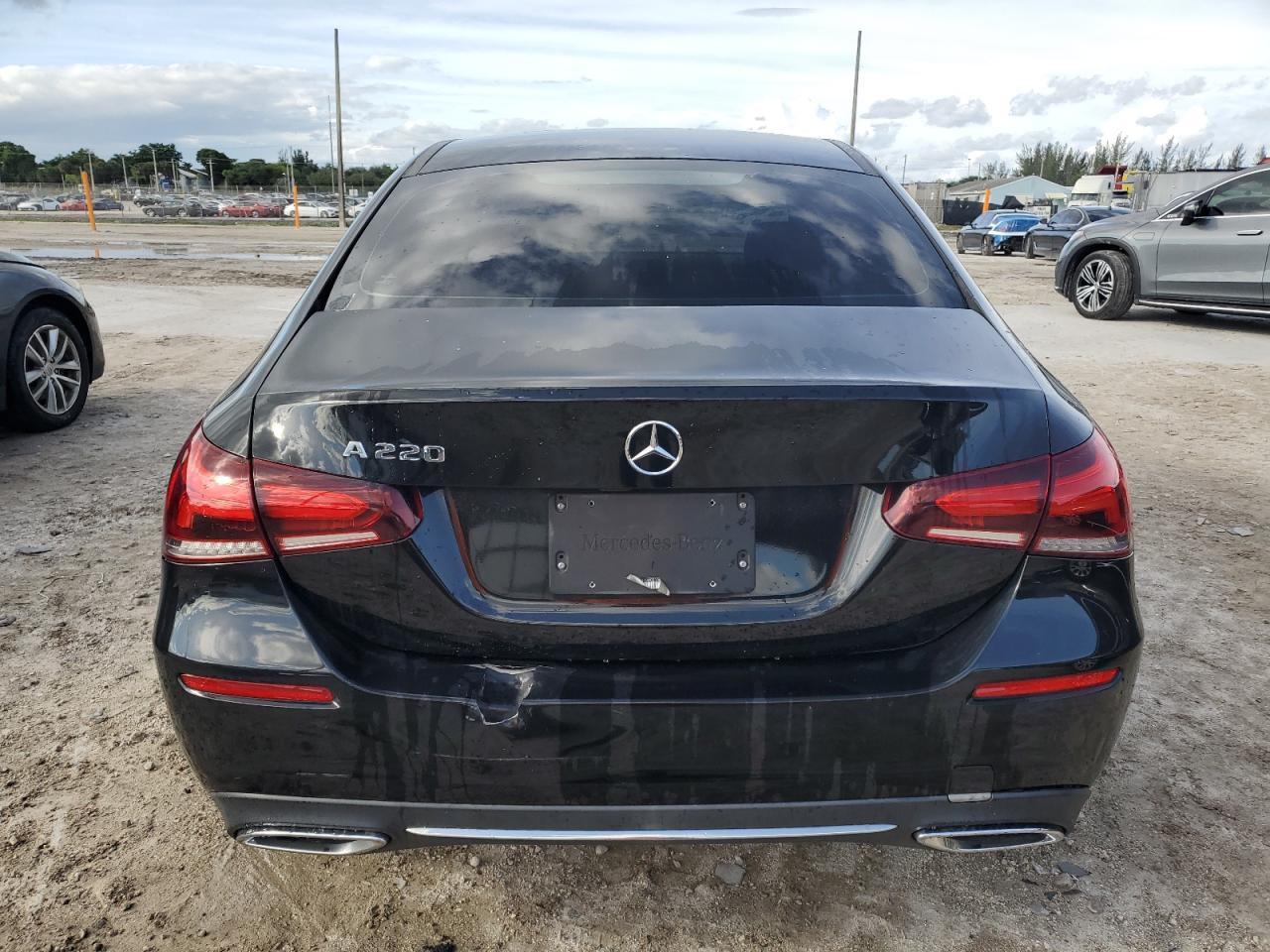 2019 Mercedes-Benz A 220 - Image 6