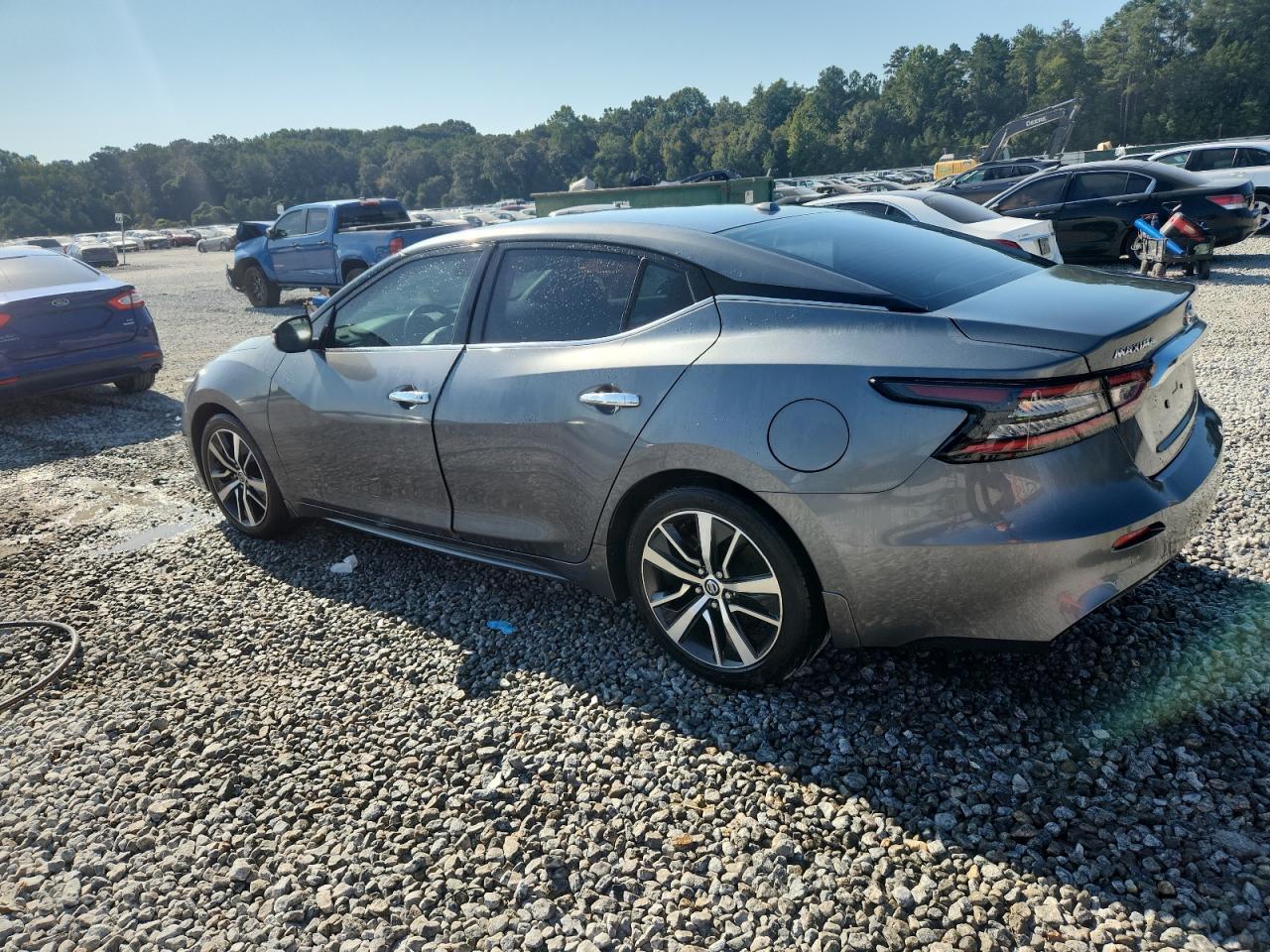 2019 Nissan Maxima S - Image 2