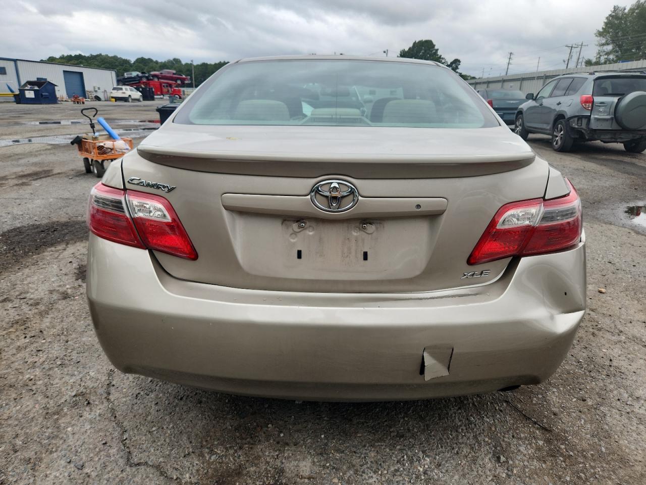 2008 Toyota Camry Ce - Image 6