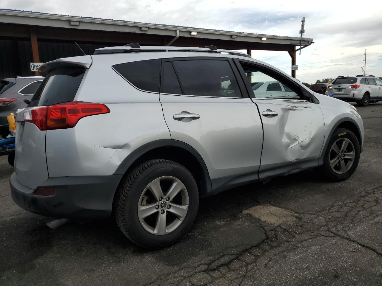 2015 Toyota Rav4 Xle - Фото 3