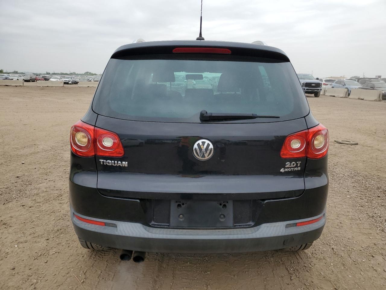 2011 Volkswagen Tiguan S - Фото 6
