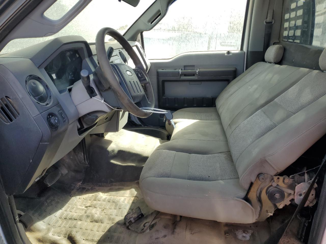 2015 Ford F550 Super - Фото 7