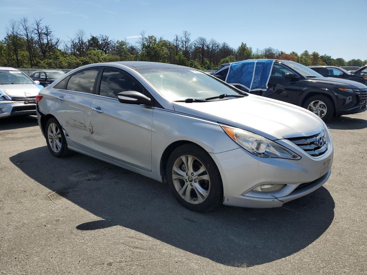 2013 Hyundai Sonata Se - Image 4